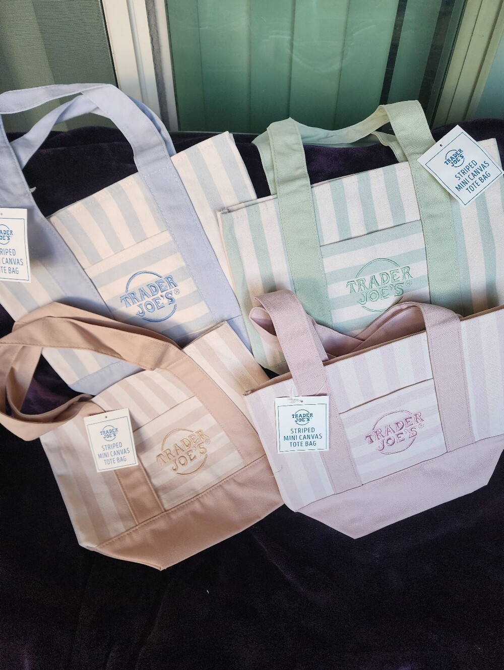 NWT TRADER JOES MINI BAGS SET OF FOUR